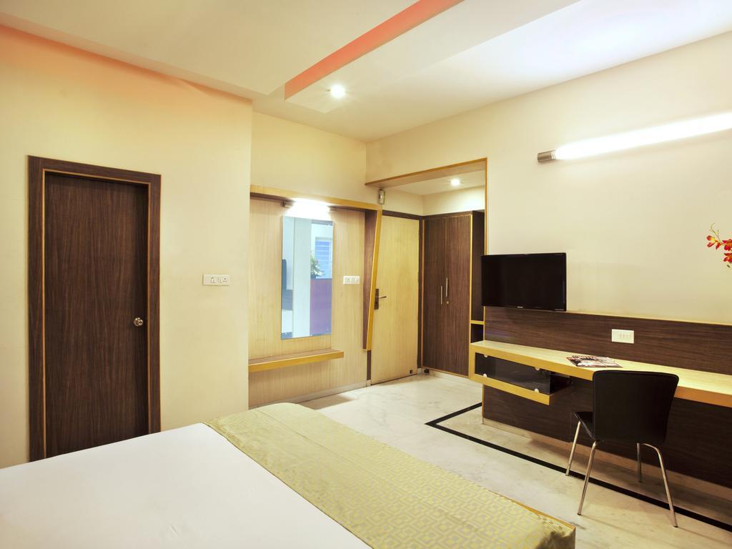 Panchvati Comforts Bangalore Buitenkant foto