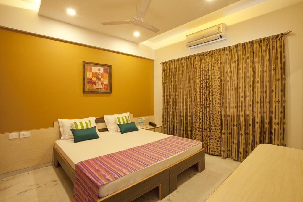 Panchvati Comforts Bangalore Buitenkant foto