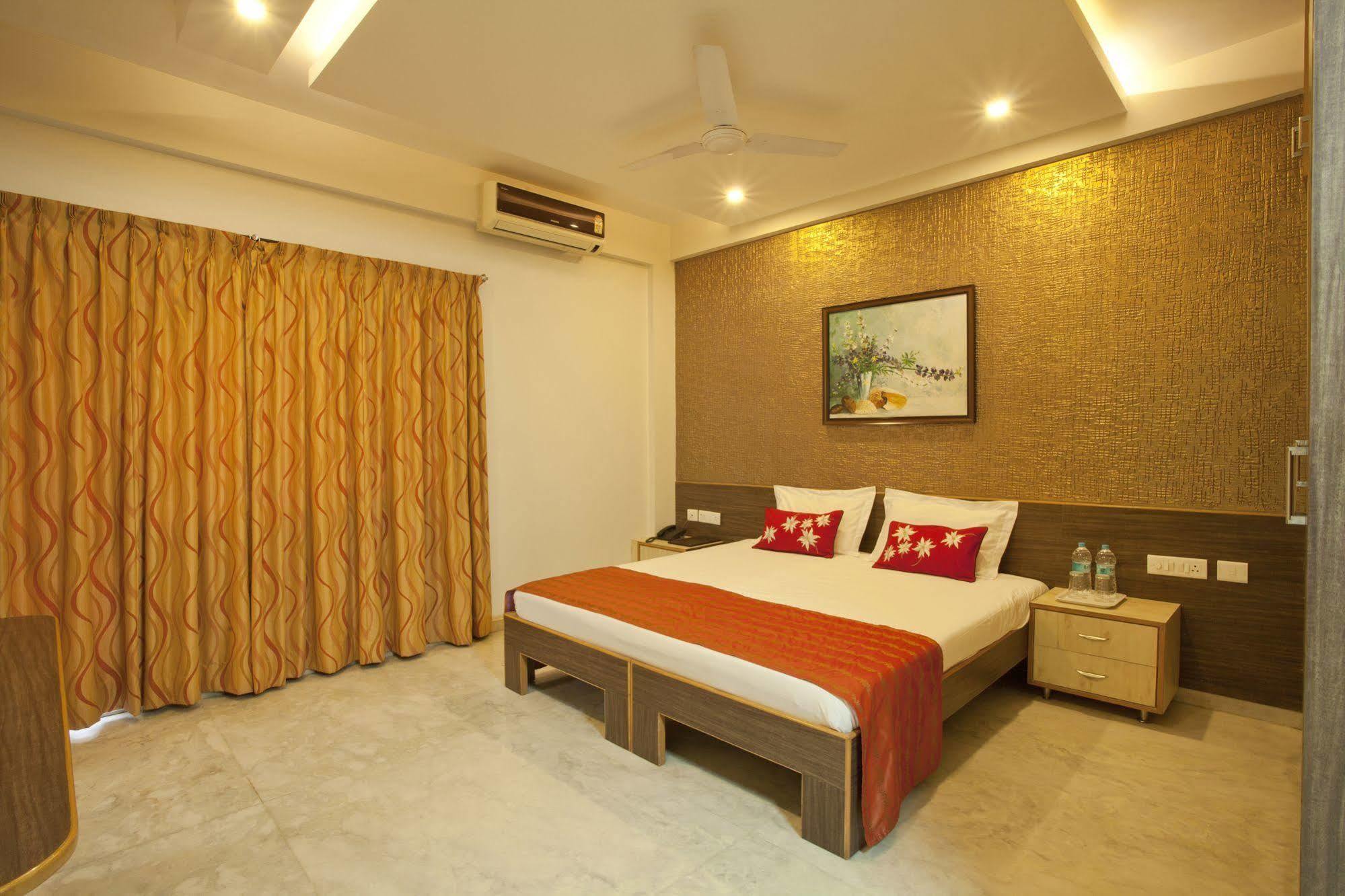 Panchvati Comforts Bangalore Buitenkant foto
