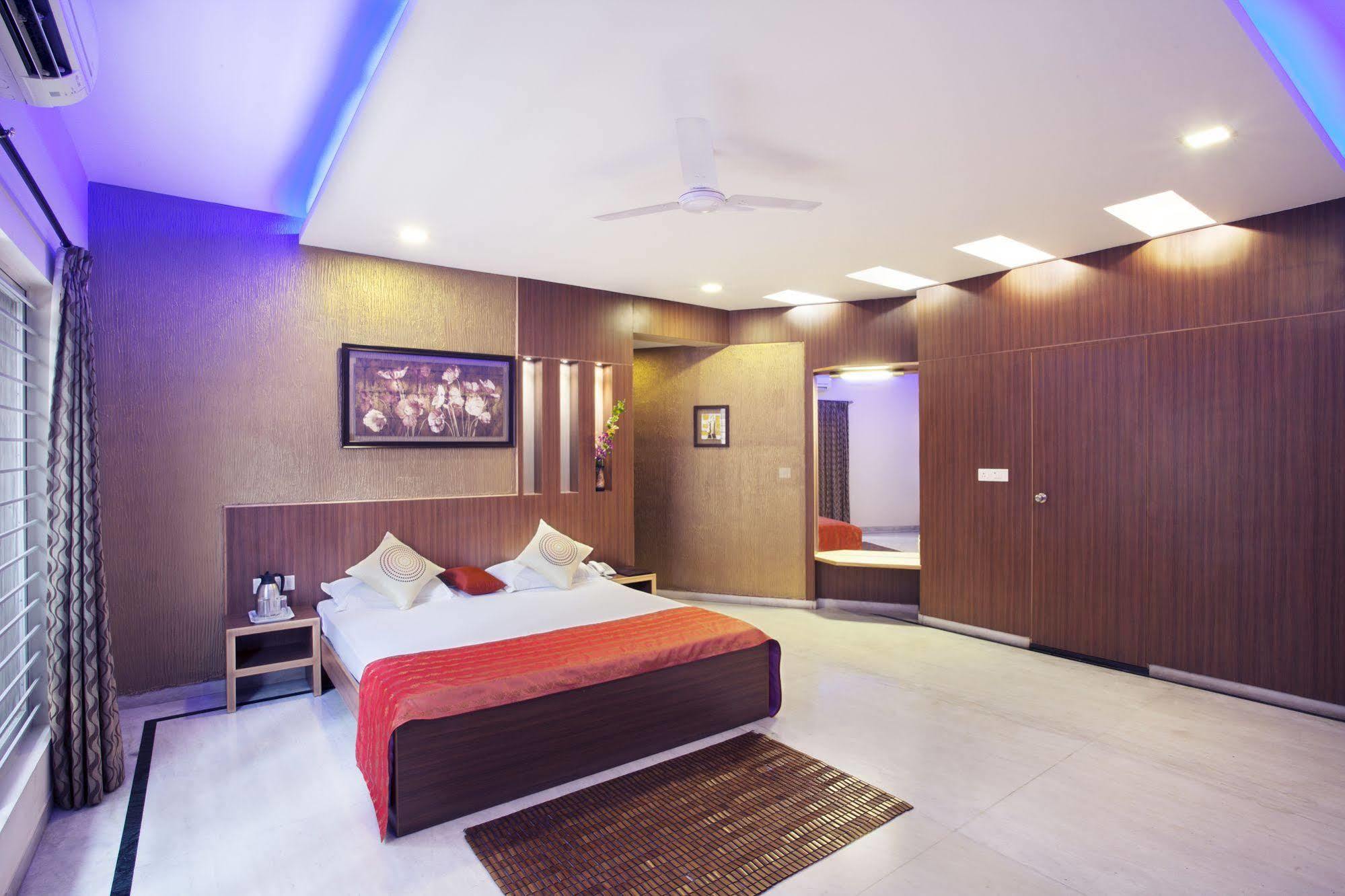 Panchvati Comforts Bangalore Buitenkant foto